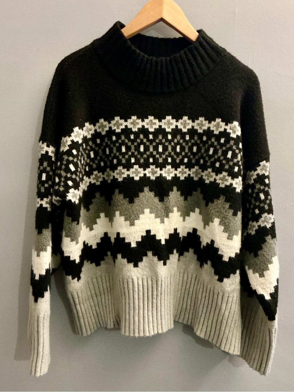 Joseph A. XXL Fair Isle Geometric Mock Neck Oversized Cozy Sweater